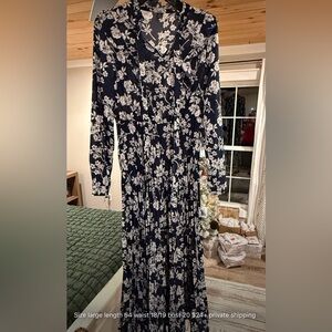SHEIN Navy and White Floral Long Sleeve Dress